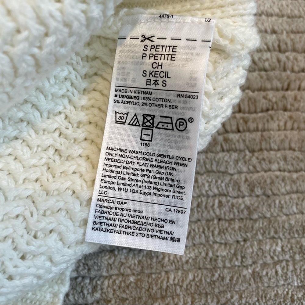 GAP High-Neck Sweater Tank Top - Picture 6 of 10